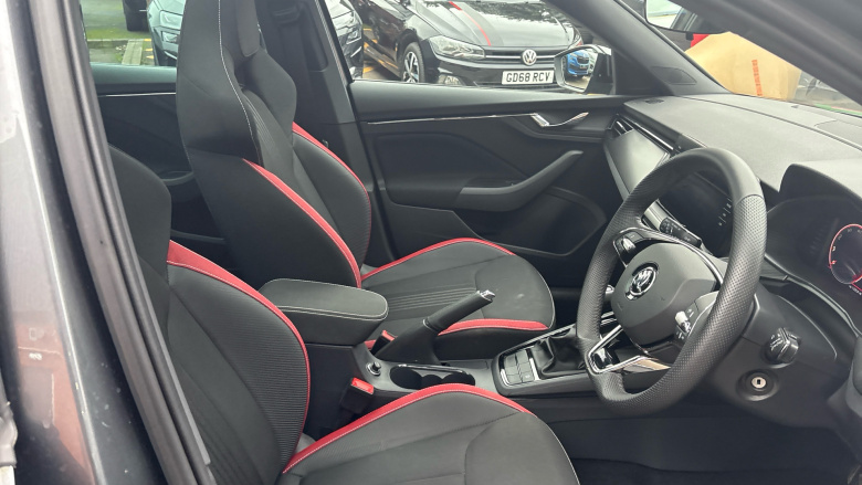 Skoda Kamiq 1.0 TSI 110 Monte Carlo 5dr DSG Petrol Hatchback